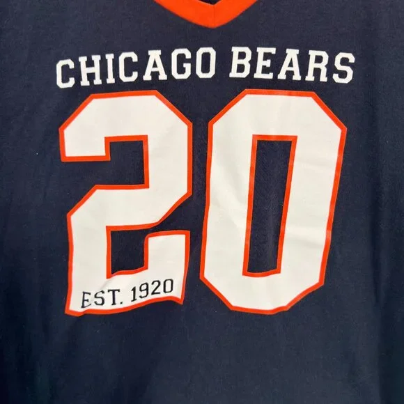 🏈🐻 Chicago Bears V-Neck Team Apparel Tee – Women’s 2XL 🐻🏈 - Picture 2 of 4